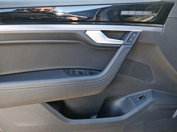 Volkswagen Touareg 3.0 l V6 TDI R Line 4Motion /