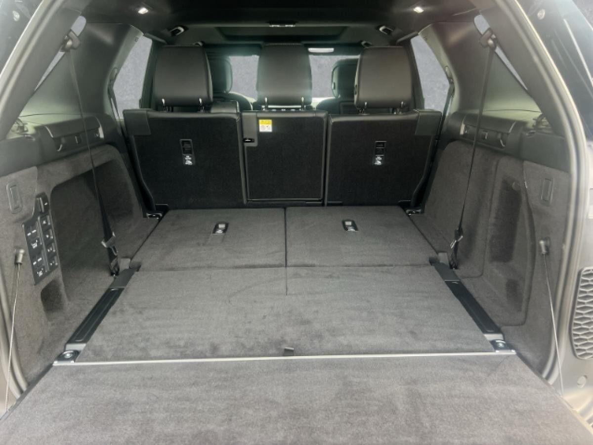 Land Rover Discovery 5 D350 Dynamic HSE / Vorführwagen