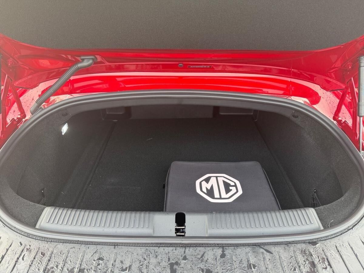 MG Cyberster XPOWER 510PS 🔥 4WD 🦎 3,2 Sek 0-100 🏎️🗯️