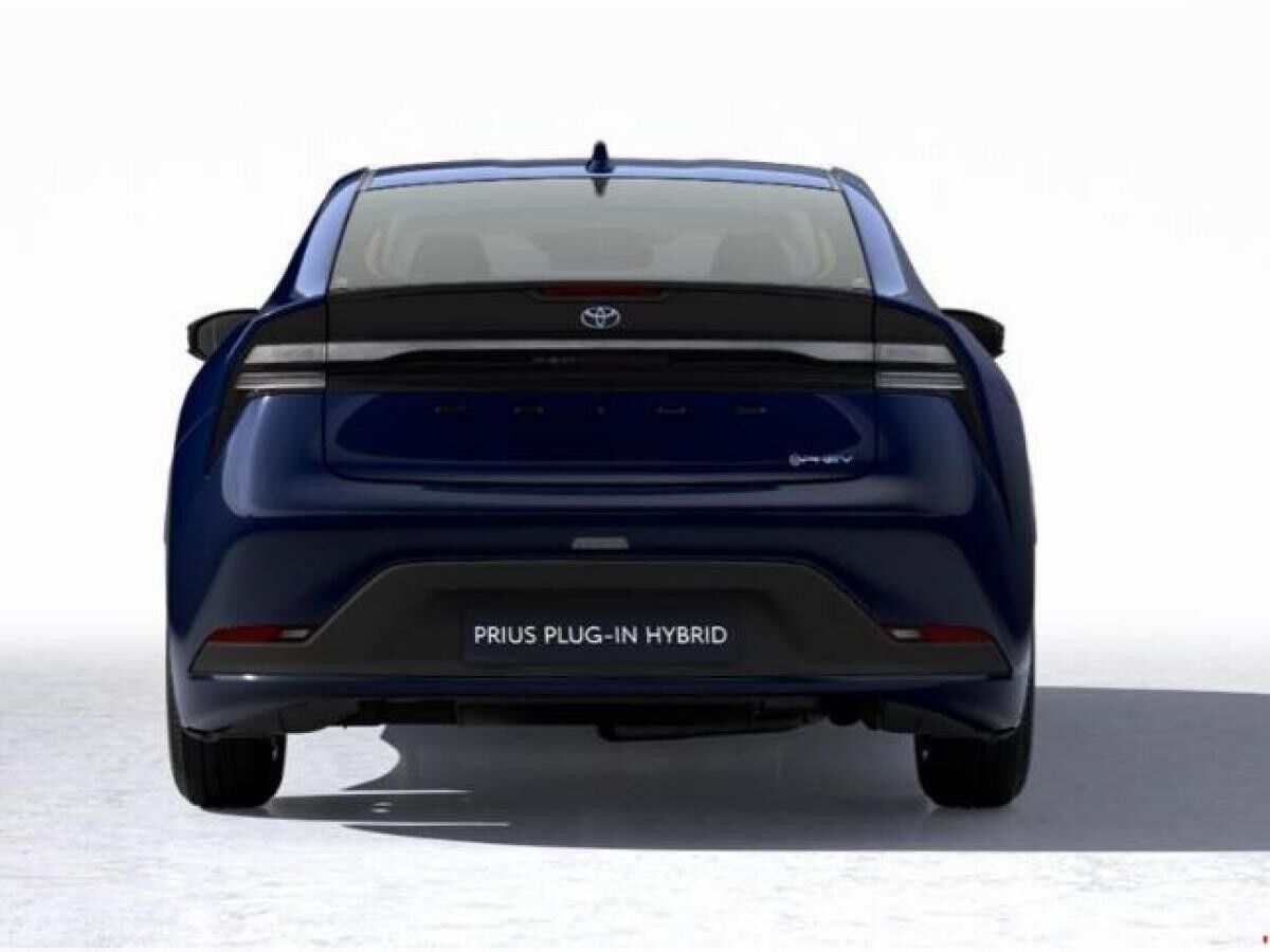 Toyota Prius 2.0 Plug-In R.Kamera+Alu+Sitz elektr.+SHZ