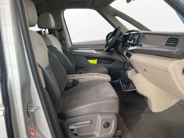 Volkswagen T7 Multivan Style Kurz 5Jahre Garantie* Pano HEAD-Up Soundsystem Ahzv.