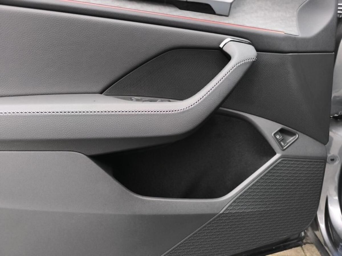 Skoda Kodiaq 1.5 TSI iV DSG Selection SHZ+ACC+GRA+AHK