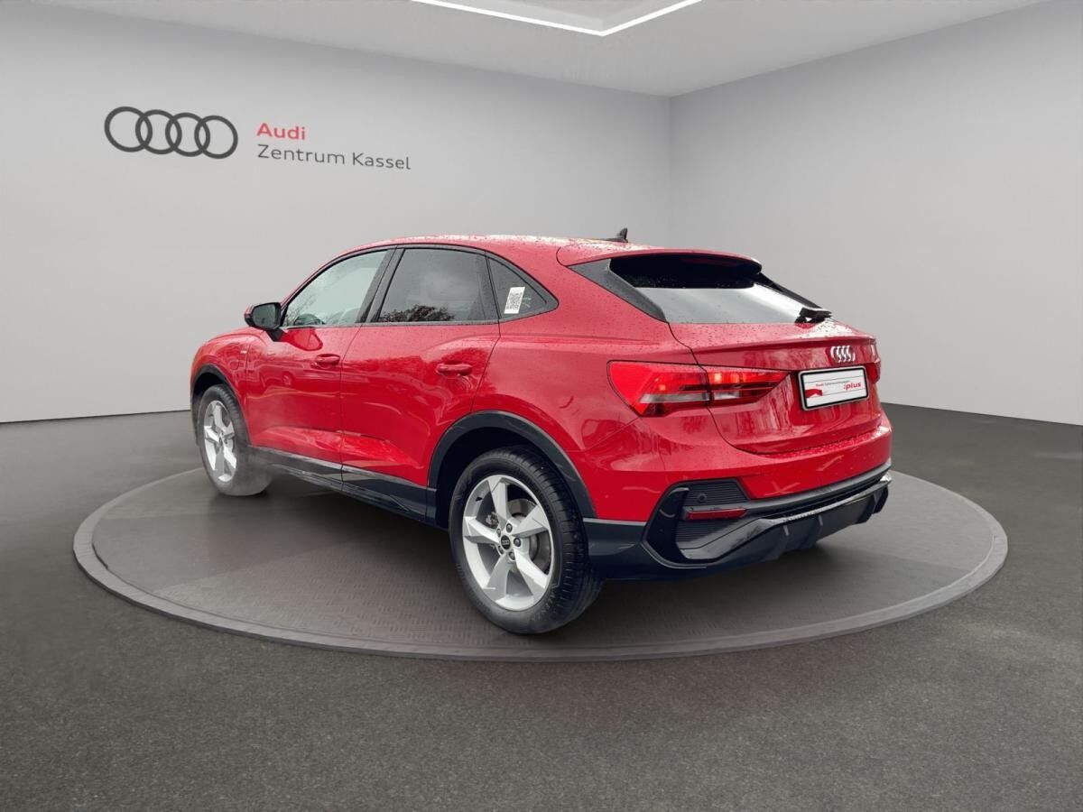 Audi Q3 SB 45 TFSI e S line LED Navi Alcantara AHK