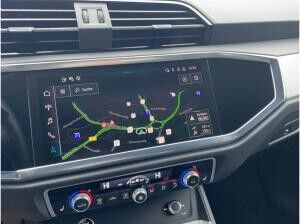 Audi Q3 SB 45 TFSI e S line LED Navi Alcantara AHK