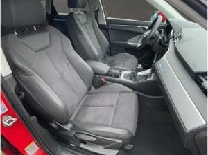 Audi Q3 SB 45 TFSI e S line LED Navi Alcantara AHK