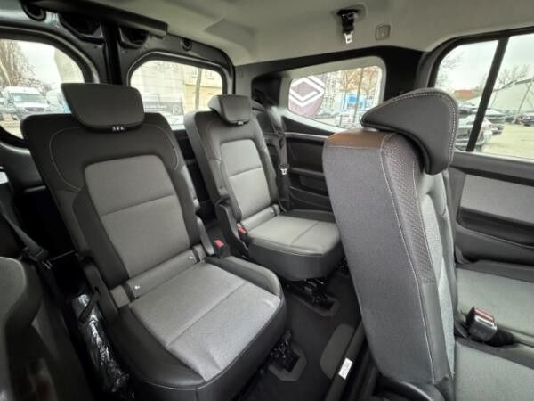 Renault Grand Kangoo III Techno 1.3 TCe130 Autom+7 Sitzer