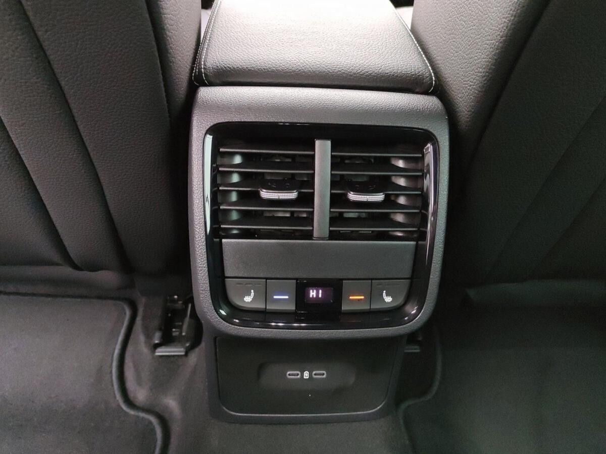 Skoda Octavia Combi Sportline 2.0 TDI DSG ACC LED NAVI