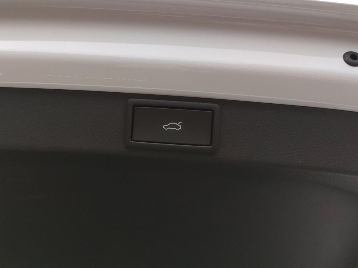 Skoda Octavia Combi Sportline 2.0 TDI DSG ACC LED NAVI