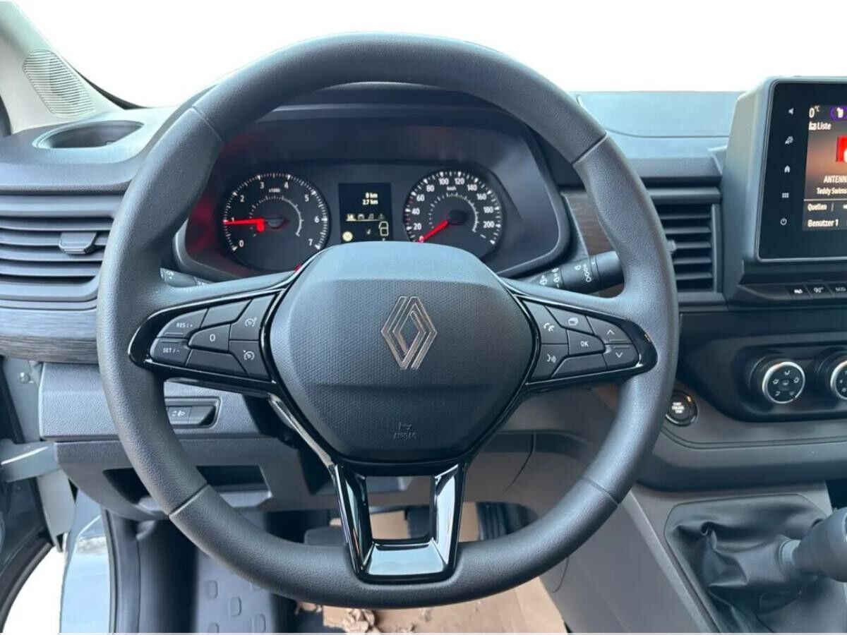 Renault Trafic Komfort L2H1 Blue dCi 130