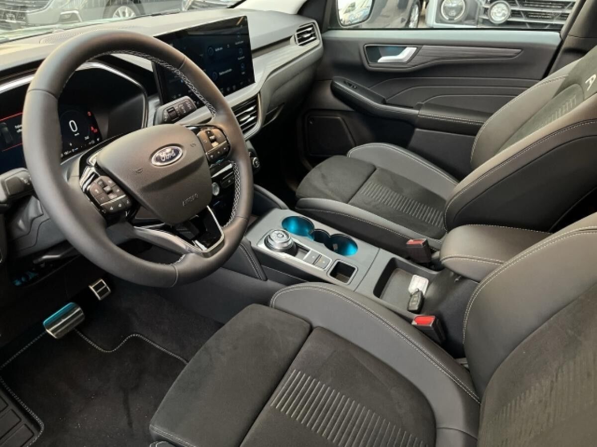 Ford Kuga Active X FHEV Allrad Navi digitales Cockpit B&O 19-Zoll