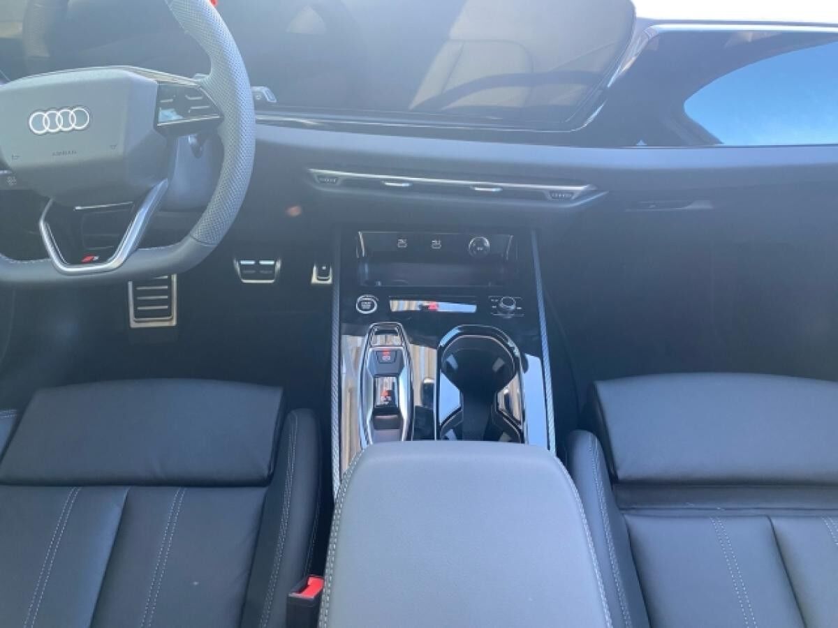 Audi A5 Avant S line TFSI 150 kW ACC/NAVI/RFK/EPH+++