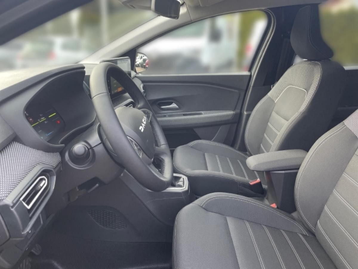 Dacia Jogger Expression HYBRID 140 7-Sitzer 🖤Black-Week🖤Sitzheizung 🖤Digitales Cockpit