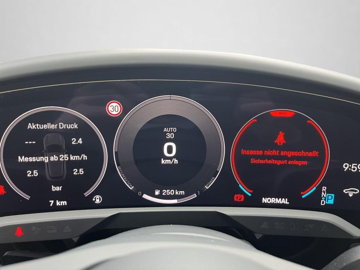 Porsche Taycan Sport Turismo Sport Chrono,BOSE,Pano.,Privacy,Head-Up