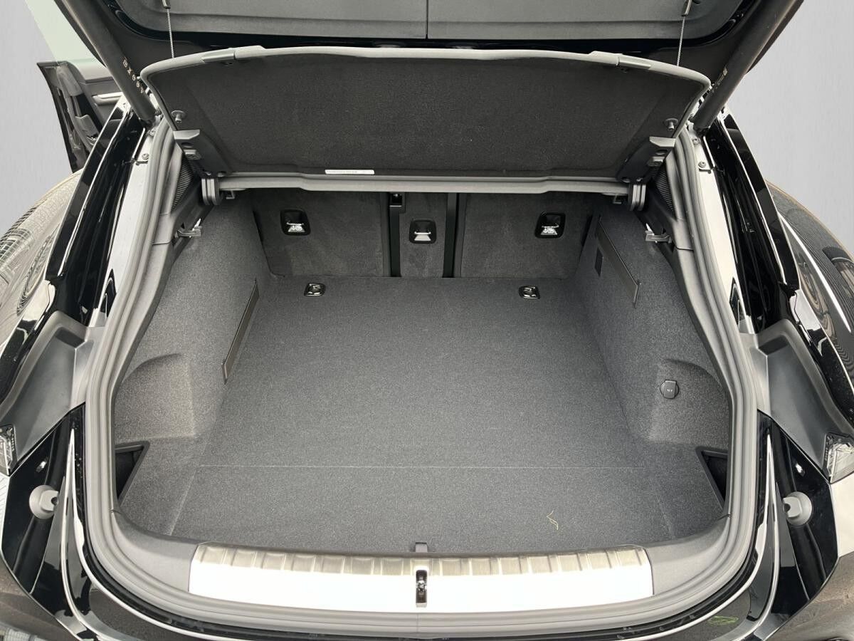 Porsche Taycan Sport Turismo Sport Chrono,BOSE,Pano.,Privacy,Head-Up