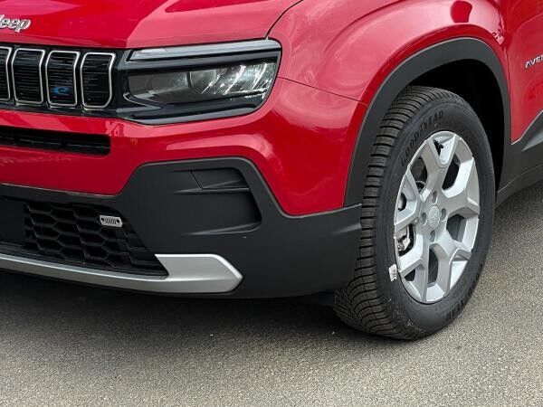 Jeep Avenger ALTITUDE 17 Zoll ALLWETTERREIFEN