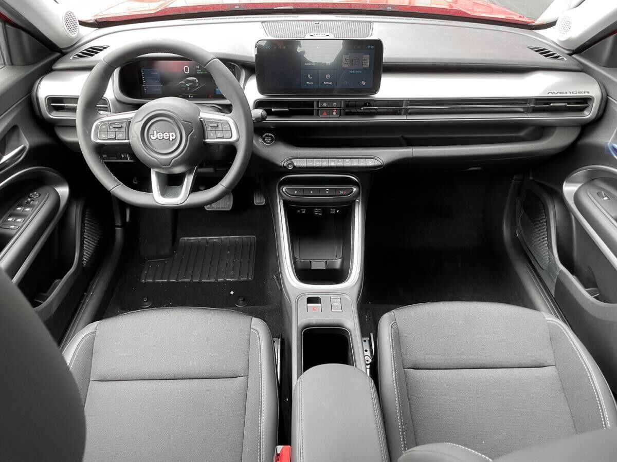 Jeep Avenger ALTITUDE 17 Zoll ALLWETTERREIFEN