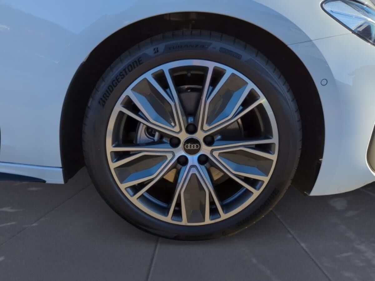 Audi A5 Avant S line TFSI 150 kW ACC/NAVI/RFK/EPH+++