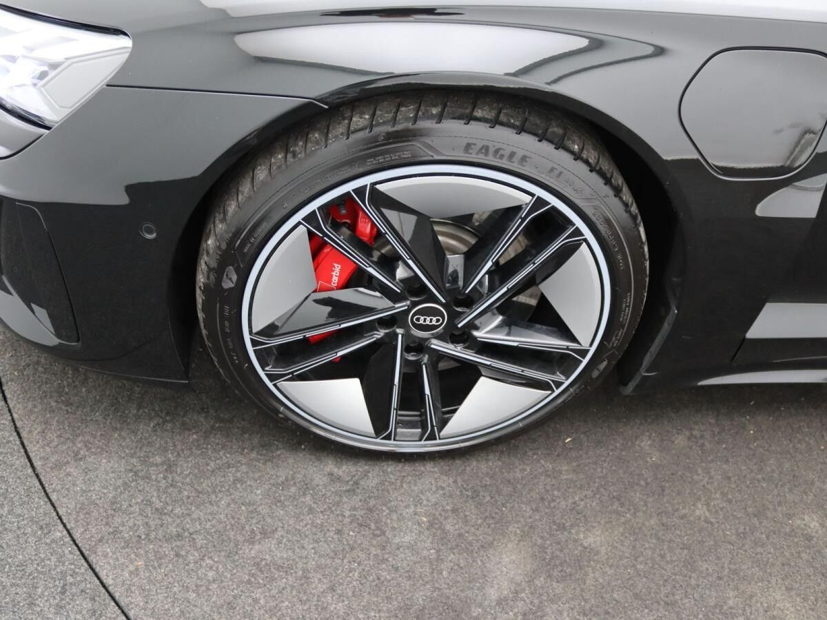 Audi RS e-tron GT quattro/ Pano, Laser, 360°,Air, B&O