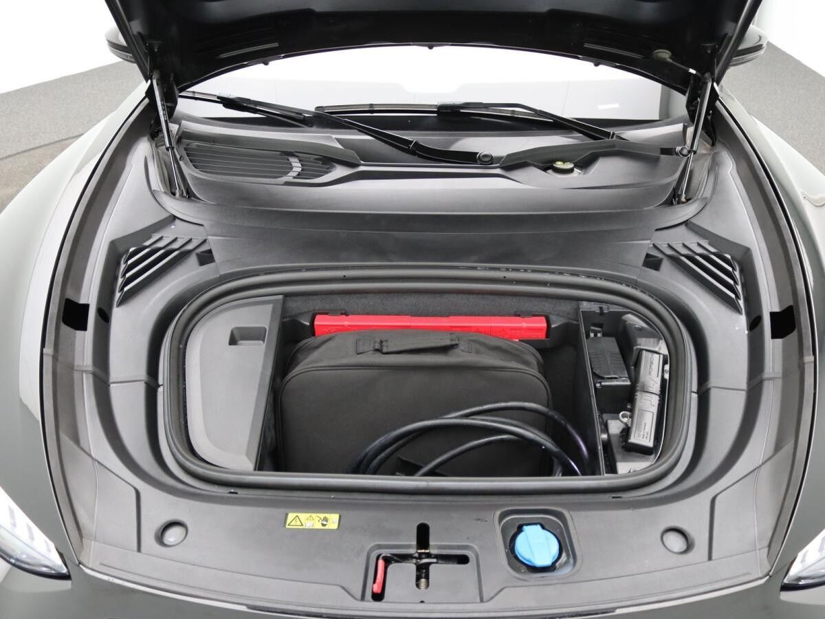 Audi RS e-tron GT quattro/ Pano, Laser, 360°,Air, B&O