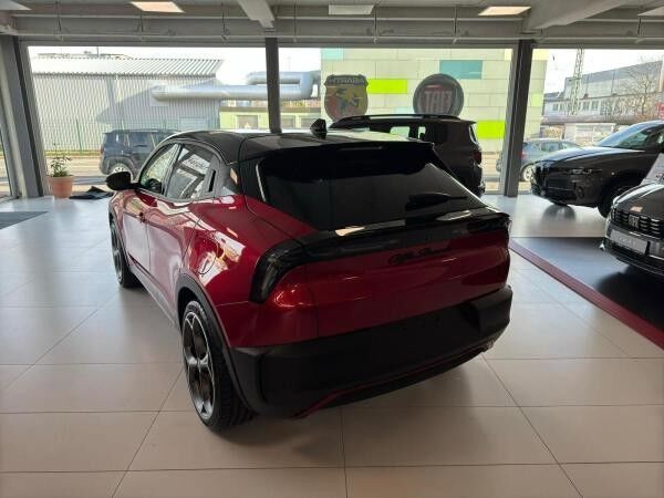 Alfa Romeo Junior Electtrica Veloce 280 Verfügbar in 2 Farben Abholung Mannheim