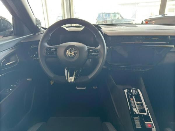 Alfa Romeo Junior Electtrica Veloce 280 Verfügbar in 2 Farben Abholung Mannheim