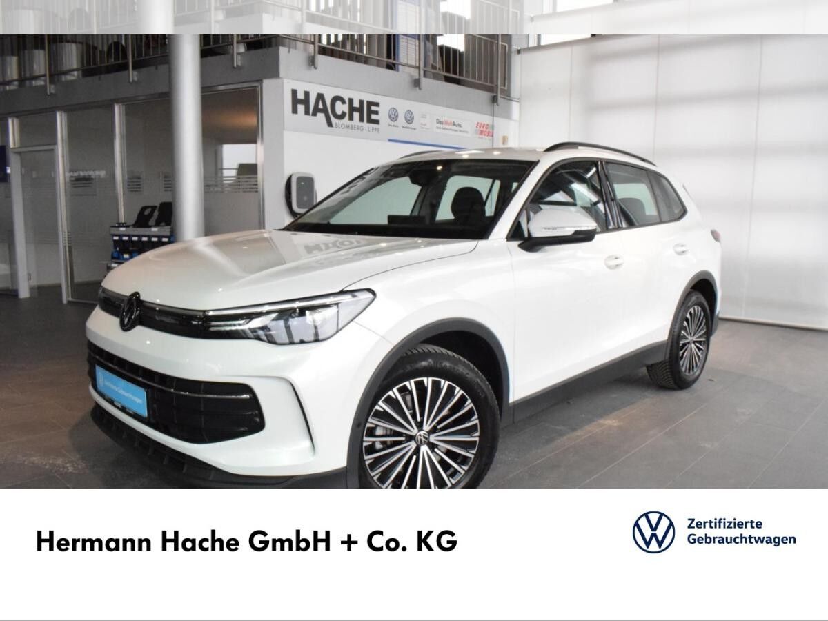 Volkswagen Tiguan Life 2.0 TDI DSG NAVI LED AHK PDC SHZ