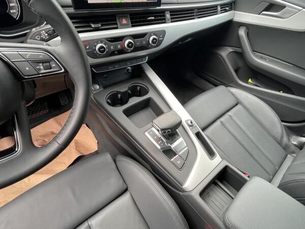 Audi A4 Avant 35 TDI LED Navi PDC+ AHK Leder