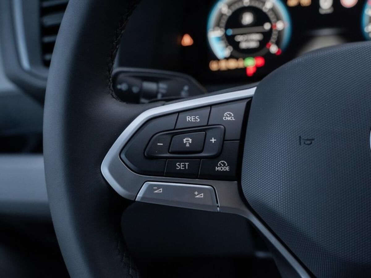 Volkswagen Crafter 35 Kasten 2,0 l TDI mittellang Hochdach 8-Gang Automatik Aktionpreis bis 31.12.25