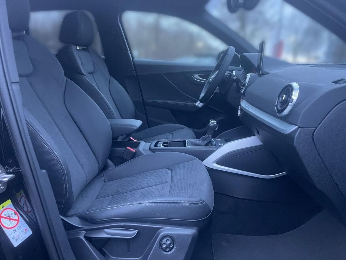 Audi Q2 S line 35 TFSI S tronic UPE 51.700 €