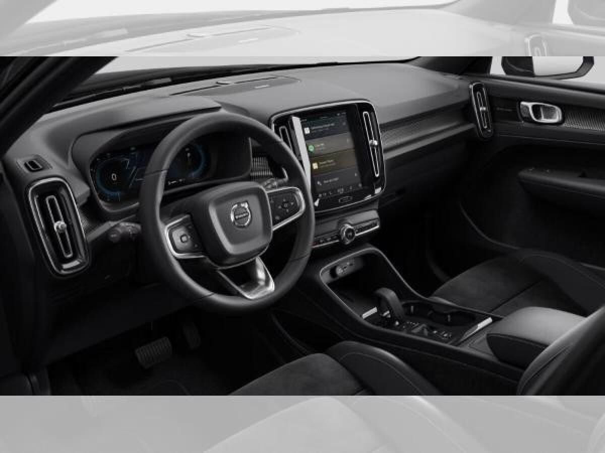 Volvo XC40 Volvo XC40 Plus Black Edition Volvo XC40 Volvo XC40 Plus Black Edition