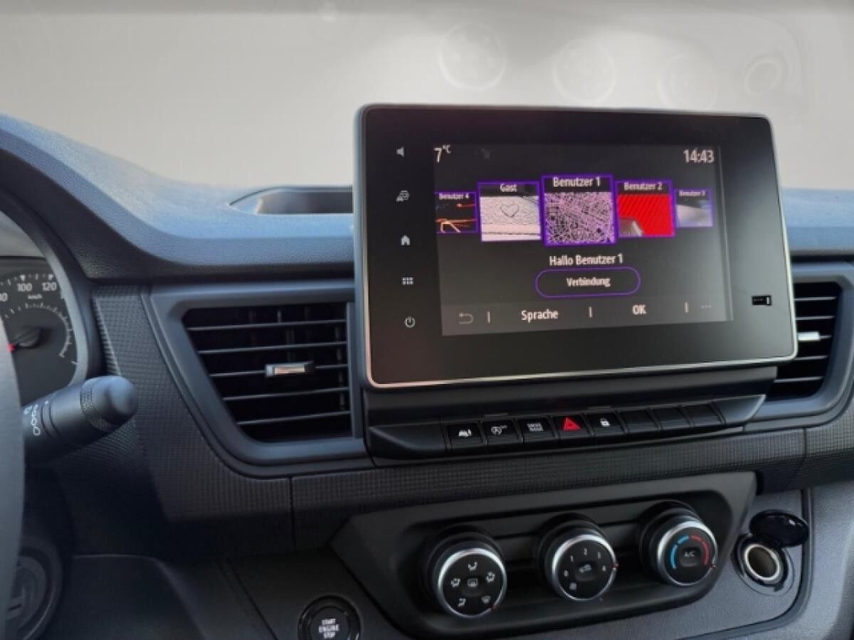 Renault Trafic Kastenwagen Komfort L1H1 3,0t Blue dCi 150 EDC+Totwinkelassistent+Spurhalteass.+