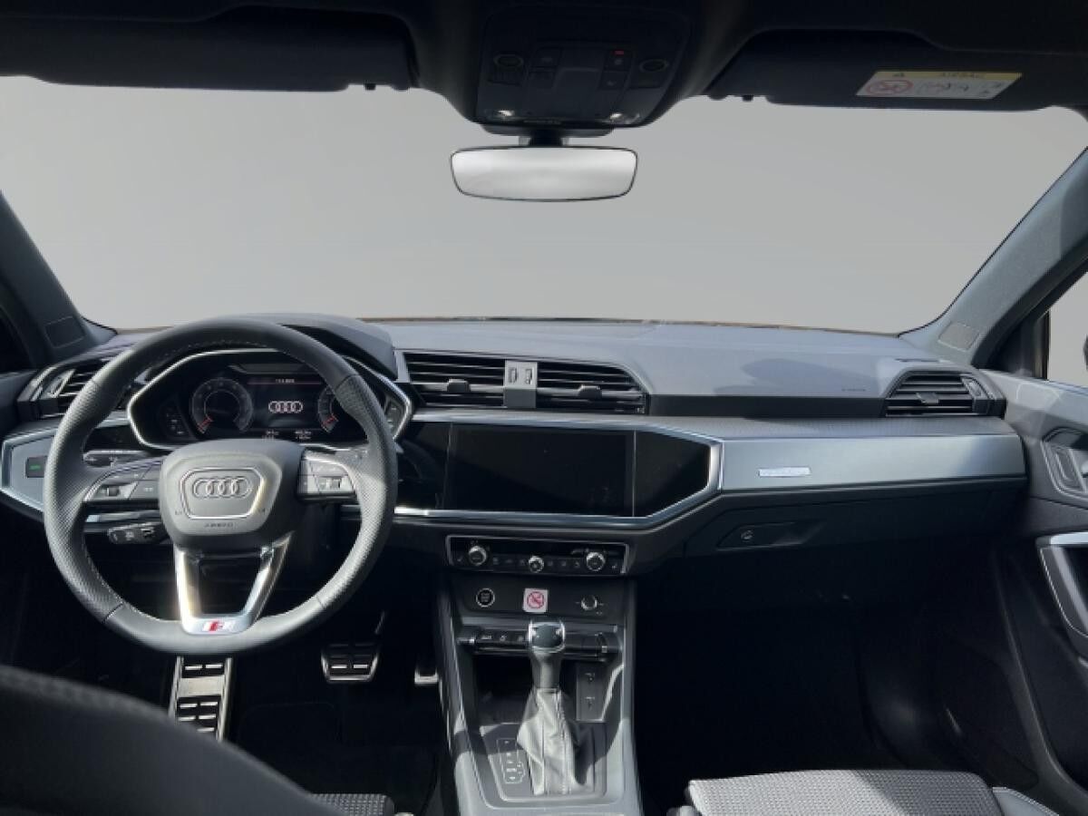 Audi Q3 Sportback 35 TFSI S line Matrix Kamera AHK Navi virtual