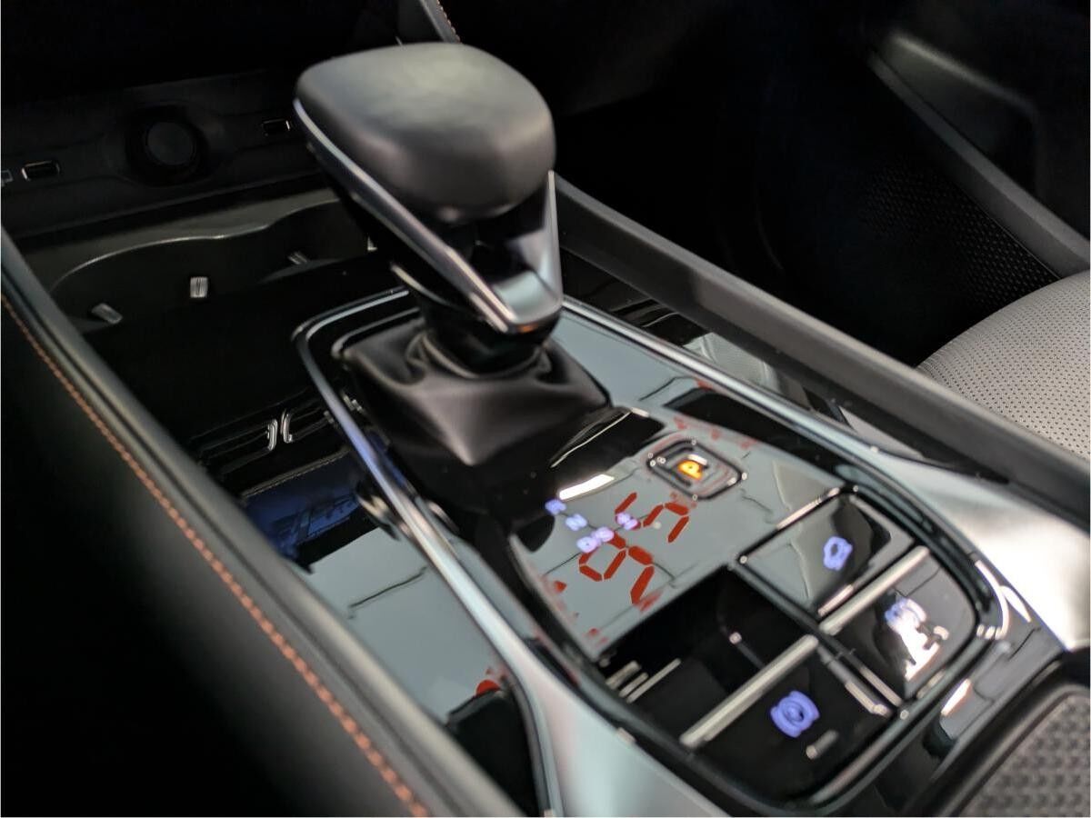 MG HS 1,5 T Luxury Automatik