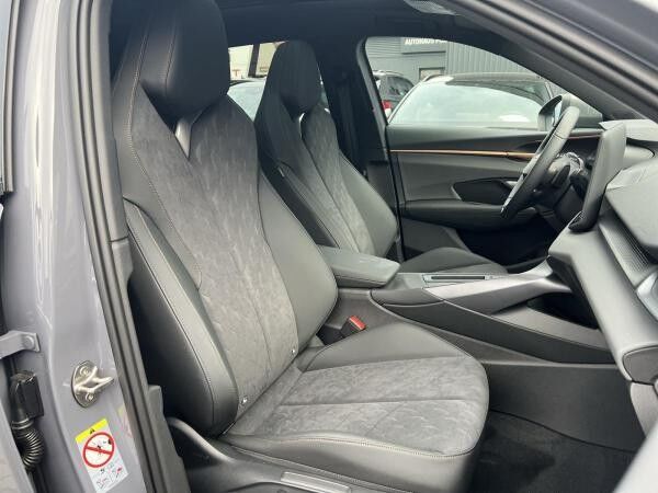 Cupra Terramar VZ 2.0 TSI ACC/Akebono/HUD/Navi/HD-Matrix/Panorama/Sennheiser/20"