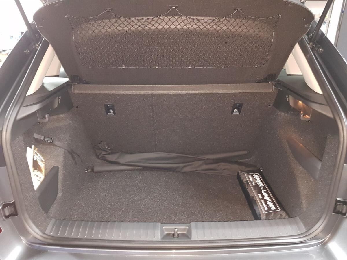 Skoda Kamiq Ambition 1.0l TSI KLIMA/SHZ/LM/PDC