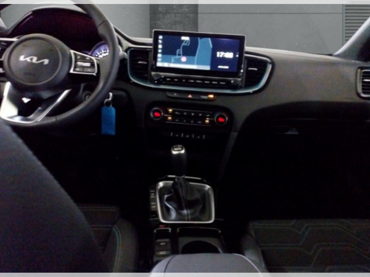 Kia Ceed SW 1.5T NIGHTLINE Edition