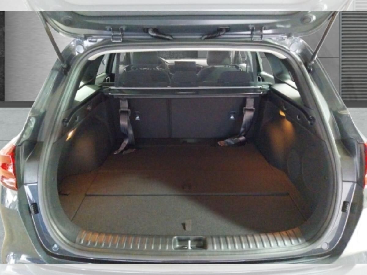 Kia Ceed SW 1.5T DCT7 SPIRIT