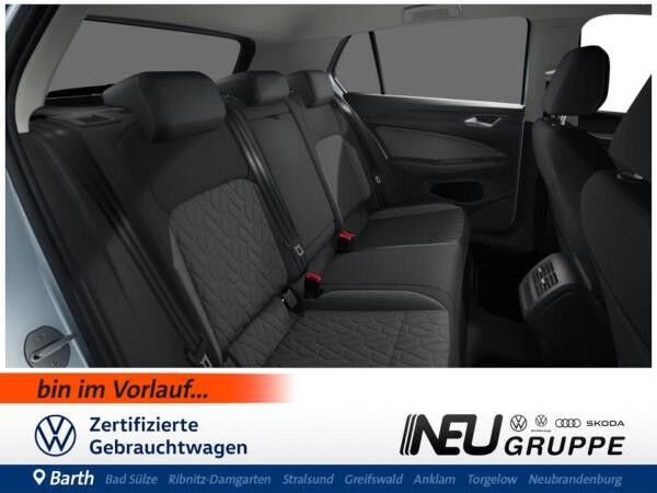 Volkswagen Golf Life 1.5 TSI Ganzjahresreifen