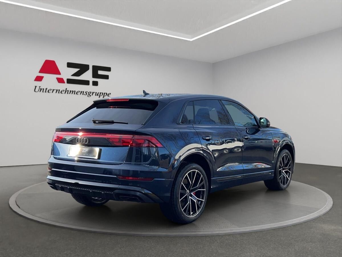 Audi Q8 SUV 50 TDI quattro tiptronic+AHK+PANO+WKR
