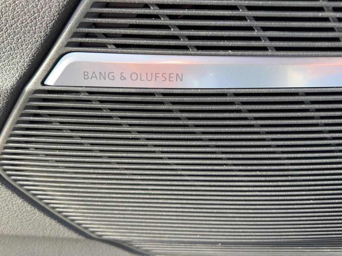 Audi Q8 SUV 50 TDI quattro tiptronic+AHK+PANO+WKR