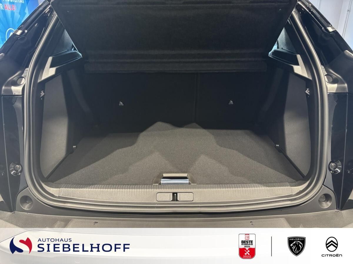 Peugeot 2008 GT HYBRID 145 e-DSC6