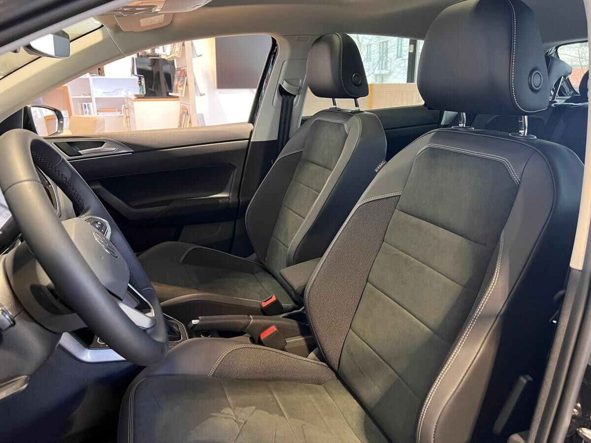 Volkswagen Polo Style 1,0 l TSI OPF 81 kW (110 PS) 7-Gang DSG Volkswagen Polo Style 1,0 l TSI OPF 81 kW (110 PS) 7-Gang DSG