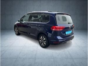 Volkswagen Touran MOVE 1.5 TSI 7-Sitzer ACC NAVI SHZ PDC