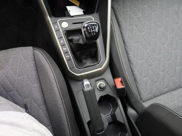 Volkswagen Polo Move 1.0 TSI / IQ.Drive, Matrix, Navi, RFK