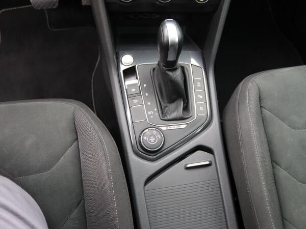 Volkswagen Tiguan Allspace Highline 2.0TDI DSG 4M/ Pano,AHK