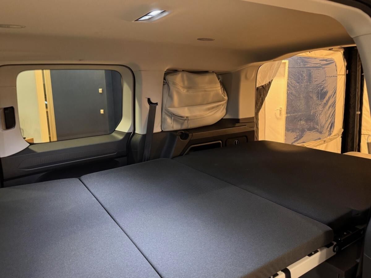 Volkswagen Caddy California 2.0 TDI ACC LED Sitzh Klimaaut.