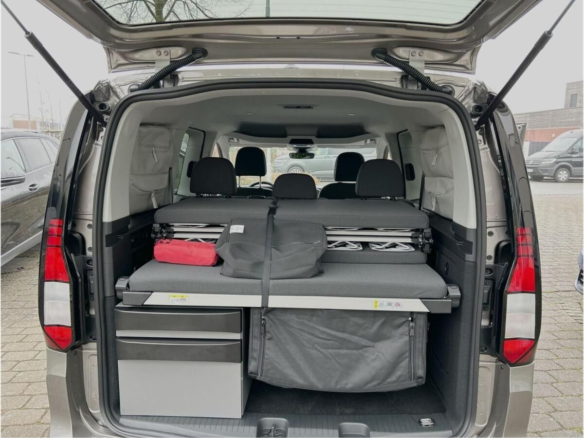 Volkswagen Caddy California 2.0 TDI ACC LED Sitzh Klimaaut.