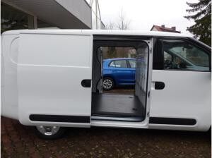 MAXUS eDeliver 5 **Elektro-64 kwh - L1**