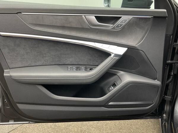 Audi S6 Avant TDI 253(344) kW(PS) tiptronic