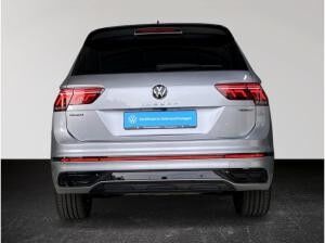 Volkswagen Tiguan Allspace 2,0 TSI R-Line 4Mot AHK Matrix HuD Standhzg.